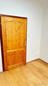 Prostory k pronájmu , kanceláře , obchodní prostory