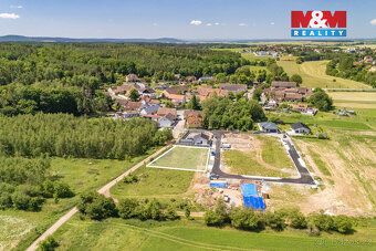 Nabízíme k prodeji stavební pozemek o výměře 1 061 m² v klid