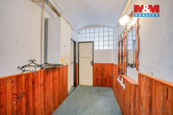 V blízkosti samotného srdce města Dobřany najdete tento samo