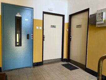 Pronájem bytu 1+1, 40 m² – Bělohorská ulice, Praha 6 (Břevno