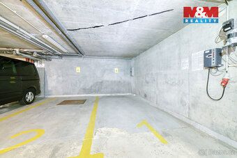Pronájem bytu 1+kk, 32 m2, v pátém patře rezidenčního domu K