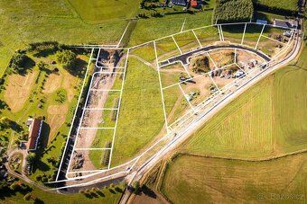 Nabízíme k prodeji stavební parcelu o výměře 1.316 m2 v klid