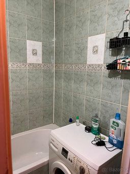 Nabízím k prodeji družstevní byt 3+1 (67 m²) balkonem v klid