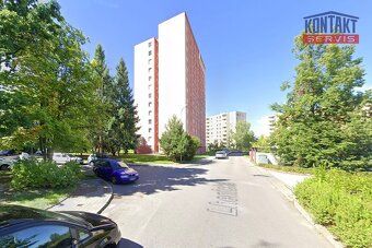 Ev.č. MR-8159 V zastoupení klienta vám nabízíme k pronájmu k