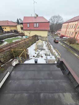 SLEVA: Nabízíme k prodeji větší, vícegenerační dům s garáží 
