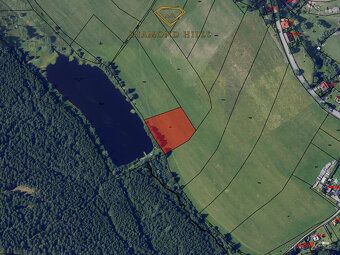 Nabízíme k prodeji pozemek o celkové ploše 4326 m², nacházej