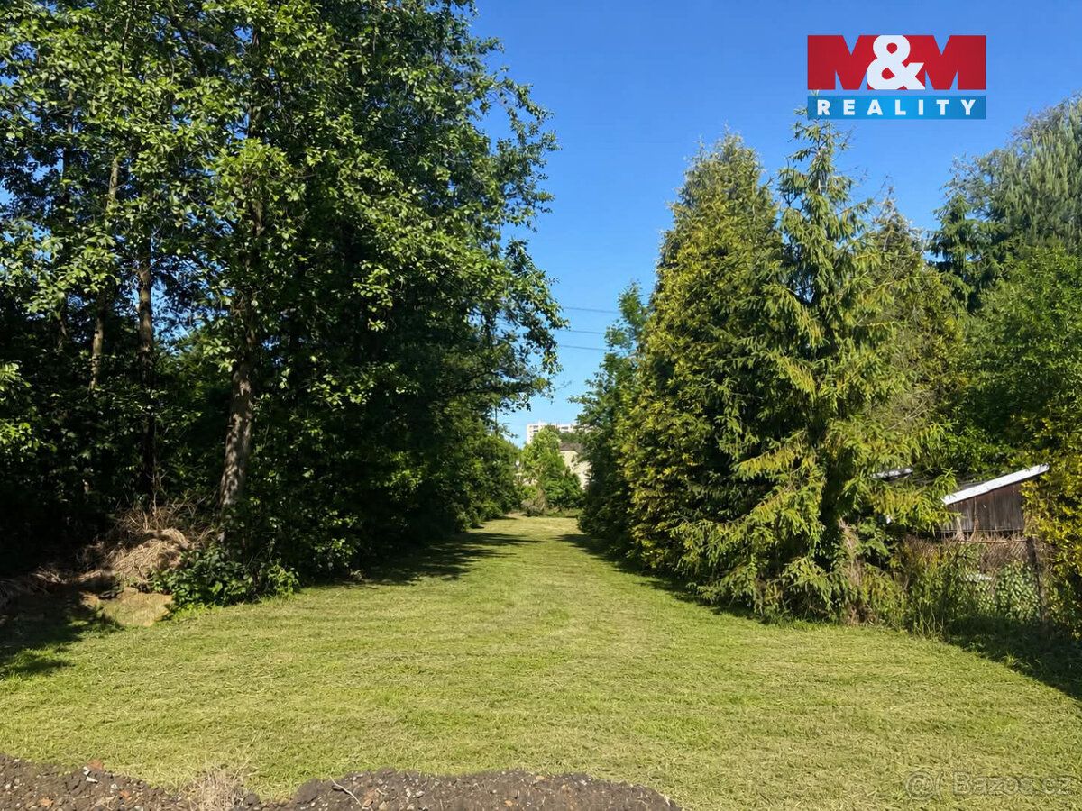 Prodej pozemku k bydlení o výměře 1 781 m² v k.ú. Rychvald. 