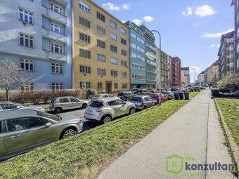Ev.č. 01061 Nabízím prosvětlený byt 1+kk jen pár kroků od Lu