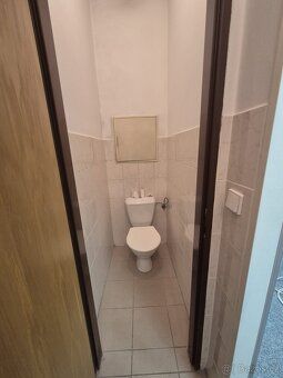 Pronajmu kancelář 16m2 Nabízím k pronájmu kancelář v Mladé B