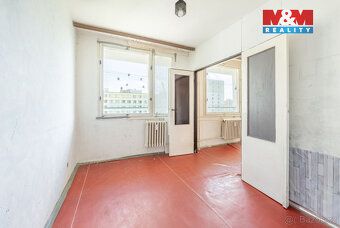 Nabízíme k prodeji byt v revitalizovaném panelovém domě o di