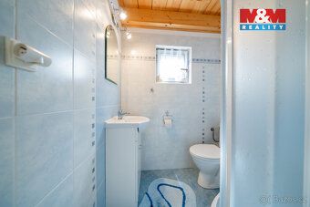 Nabízíme k prodeji zateplenou rekreační chatu z r. 2009, v T