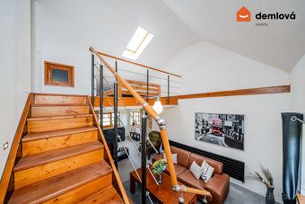 Nabízíme ke koupi jedinečnou nemovitost v obci Melč, která s