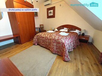 Nabízíme k pronájmu luxusně zařízený hotelový apartmán 4+1 s