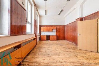Ev.č. 01163 Nabízíme k pronájmu kancelářské prostory o výměř