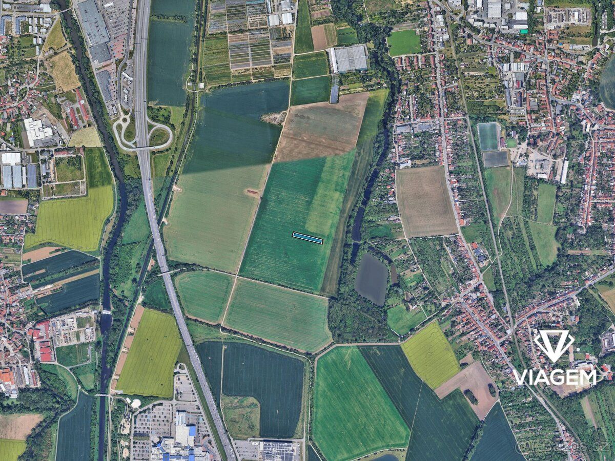 Exkluzivně Vám nabízíme pozemek orné půdy o výměře 1 960 m² 