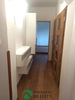 Ev.č. 03143 Nabízíme k pronájmu přízemní byt 2+kk o velikost