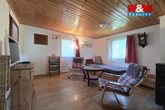 Nabízíme k prodeji chatu se zahradou v klidné rekreační obla