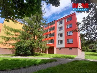 Nabízíme k dlouhodobému pronájmu byt o dispozici 3+1 o ploše
