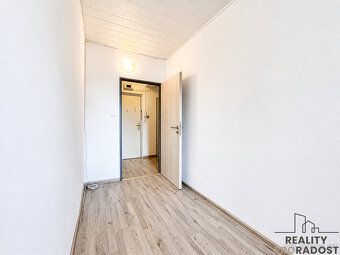 Prostorný byt 3+1 s balkonem po rekonstrukci, ideální pro ro