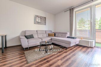 Ev.č. 00926 Nabízíme k pronájmu naprosto výjimečný byt s par