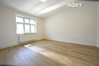 Nadstandardní prostorný byt 4+1 (114,8 m²) v srdci Kroměříže
