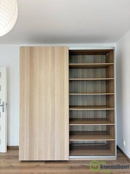 Ev.č. 01168 Hledáte moderní, čisté a téměř kompletně vybaven