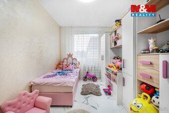 Nabízíme k prodeji krásný byt 3+1 o užitné ploše 65 m² ve vy