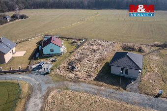 Nabízíme k prodeji stavební pozemek 806 m², v obci Kornatice