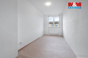 Nabízíme k prodeji byt o dispozici 3+1 s výměrou 72 m² v obc