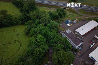 Nabízíme k prodeji garáž se zahradou o celkové výměře 285 m²