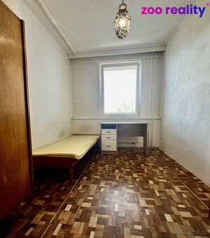 Nabízíme vám k prodeji prostorný družstevní byt 4+1 (86 m²) 