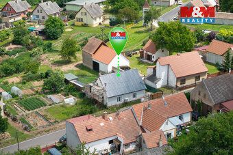 Nabízíme k prodeji rodinný dům o dispozici 4+kk a užitné plo