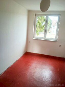 Nabízíme bytovou jednotku 3+1 o velikosti 64 m2ve zvýšeném p