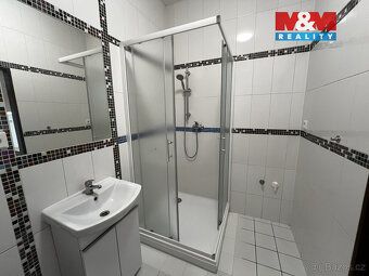 Nabízíme k dlouhodobému pronájmu byt 1+kk v obci Řevničov v 