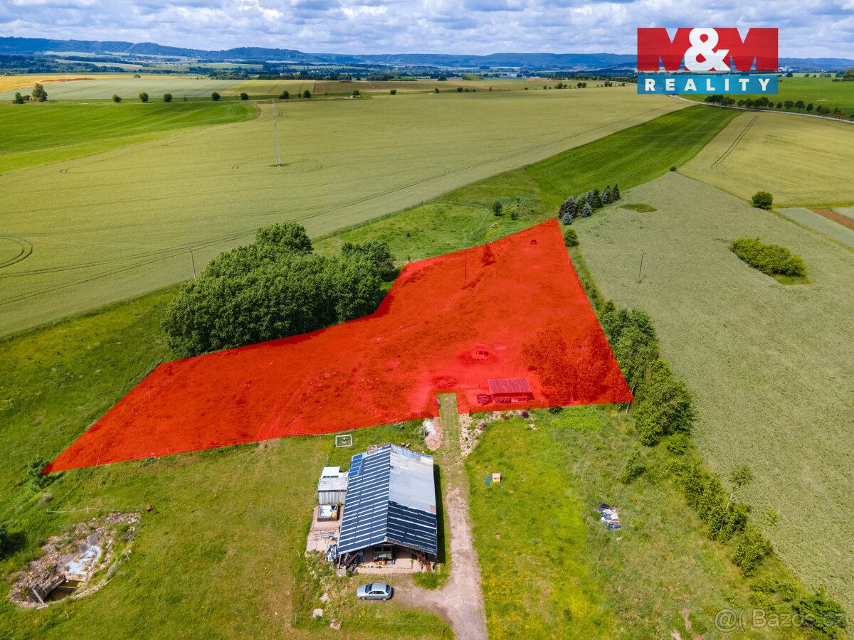 Nabízíme k prodeji soubor pozemků, o rozloze 10781 m², který