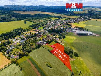 Nabízíme k prodeji soubor pozemků, o rozloze 10781 m², který
