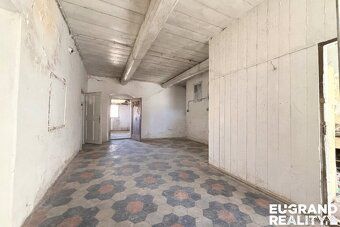 Ev.č. 05950 Nabízíme k prodeji rodinný dům určený k celkové 