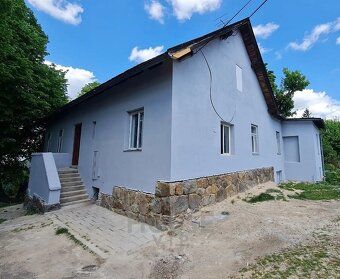 Ev.č. 01107 Nabízíme Vám k prodeji činžovní dům o ploše 285 