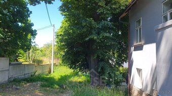 Ev.č. 01107 Nabízíme Vám k prodeji činžovní dům o ploše 285 