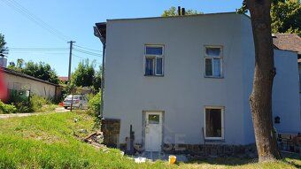 Ev.č. 01107 Nabízíme Vám k prodeji činžovní dům o ploše 285 