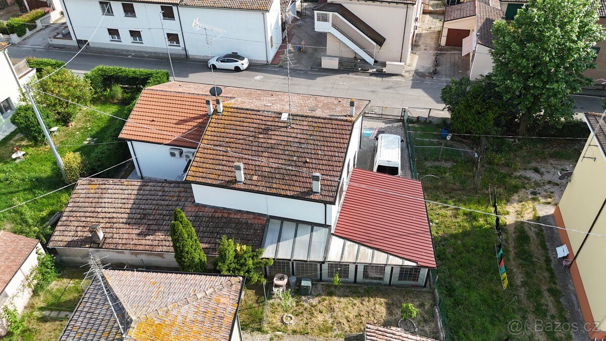 🏡 Na prodej – dva samostatné rodinné domy na jednom pozemku 