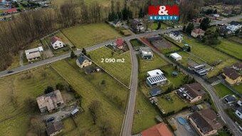 Dovolte mi nabídnout Vám tento velmi dobře situovaný pozemek