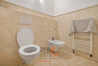 Ev.č. 00552 Hledáte rezidenční sídlo, kde se klid soukromé z