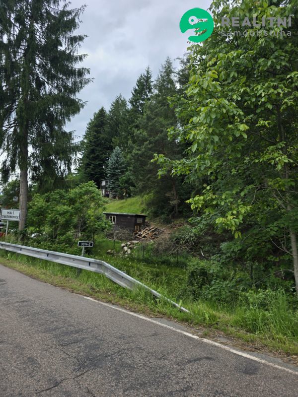 STAVEBNÍ POZEMEK KRKONOŠE 1611 m², VÝHLED NA HORY Prodám opl