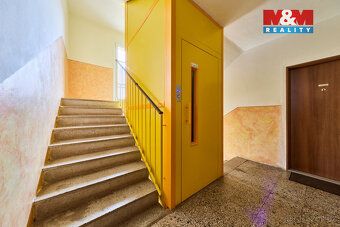 Družstevní byt 3+1 o užitné ploše 71 m² v panelovém domě na 