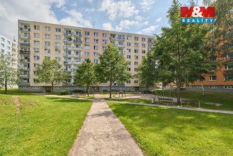 Družstevní byt 3+1 o užitné ploše 71 m² v panelovém domě na 