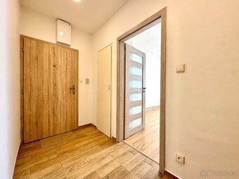 Hello, I offer for rent a very nice apartment of 2+ room arrangement