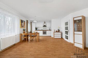 Poděbrady. Nový atypický a ojedinělý půdní byt v centru měst