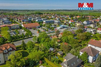Nabízíme ke koupi 1/4 spoluvlastnický podíl na stavebním poz