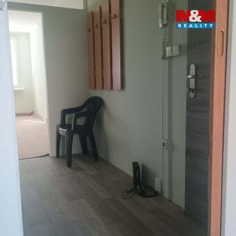 Nabízíme k pronájmu světlý a prostorný byt o dispozici 3+kk 